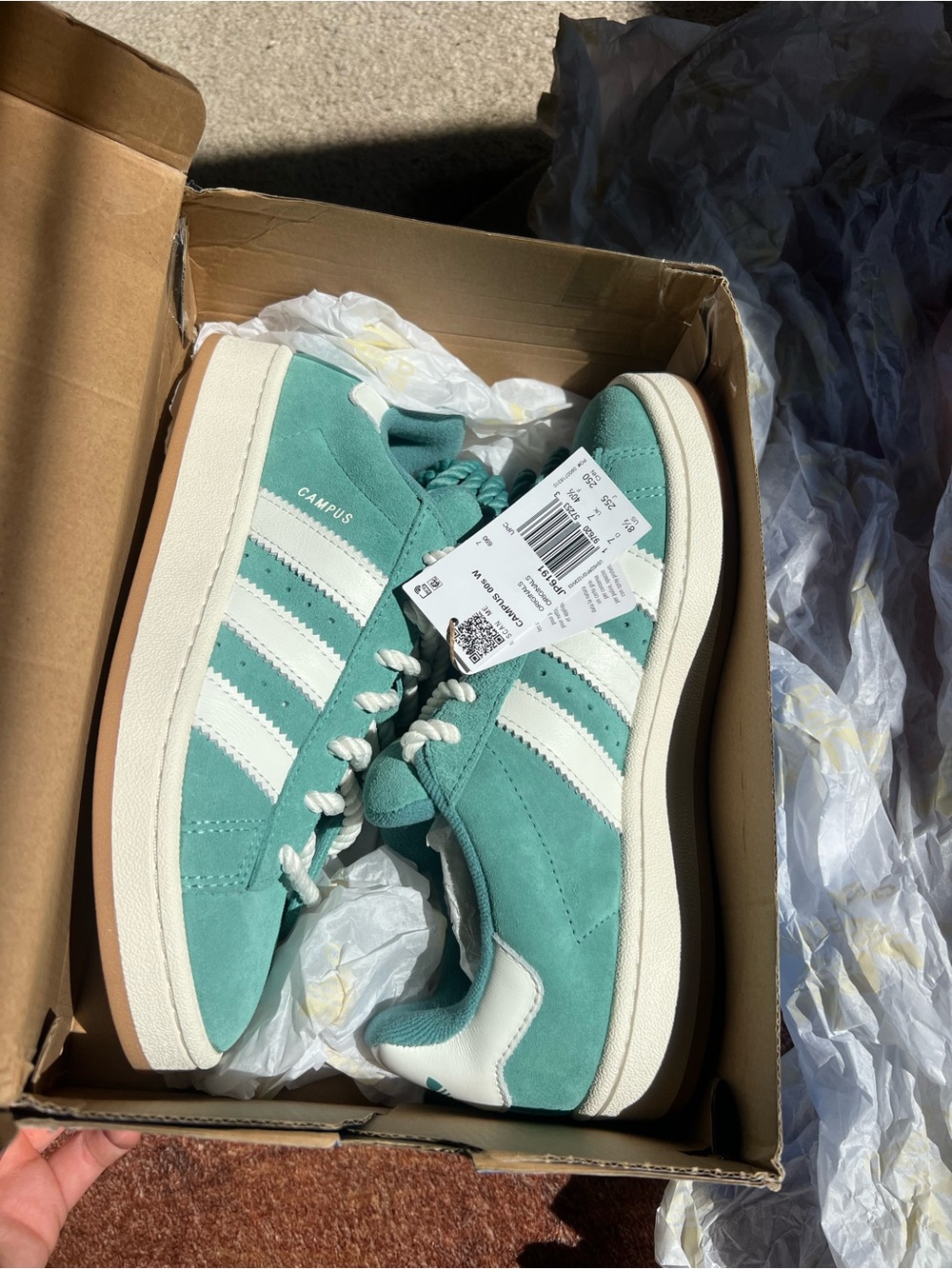 NWT!!! Adidas campus 00 teal and white